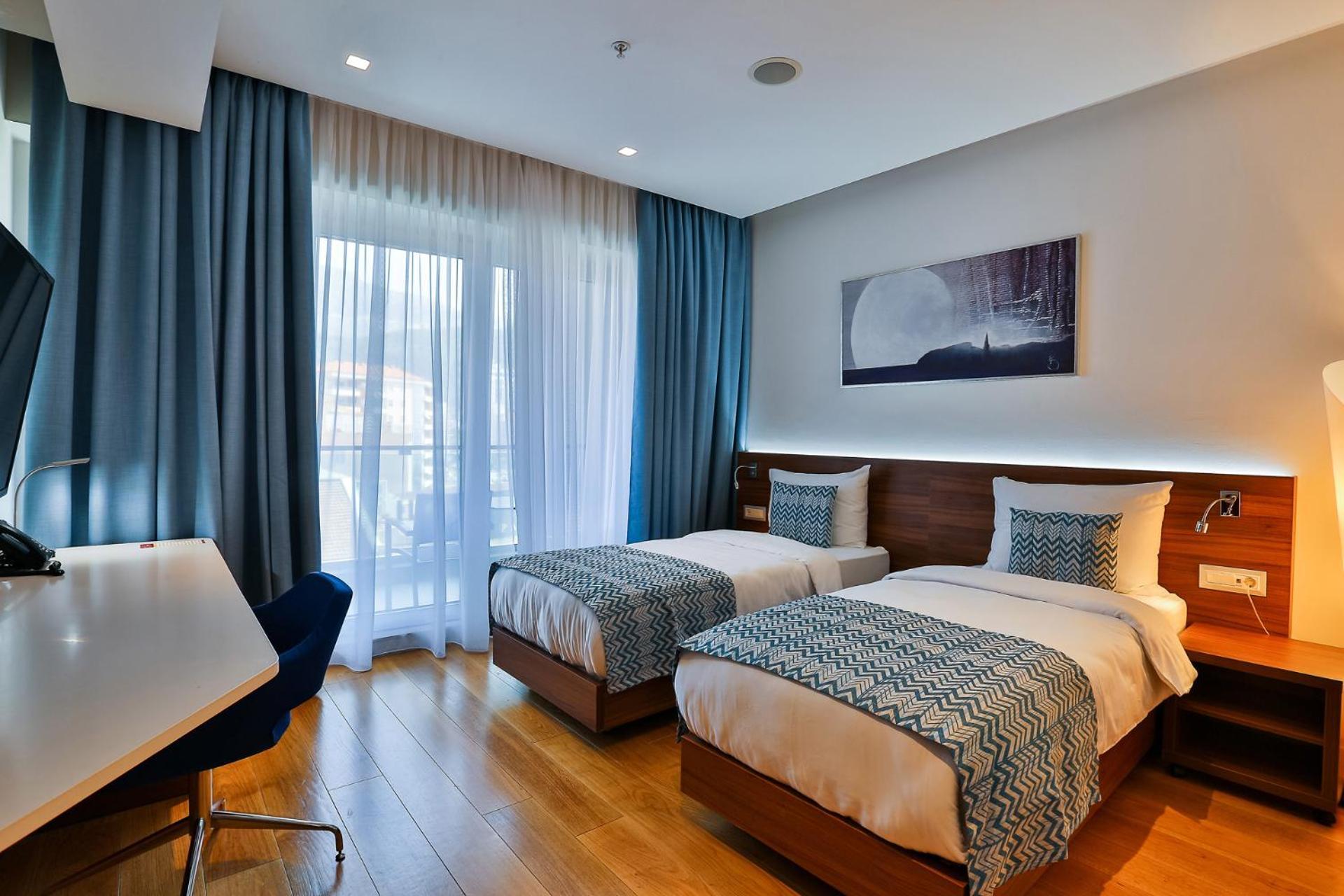 Hotel Tq Plaza Budva Dış mekan fotoğraf